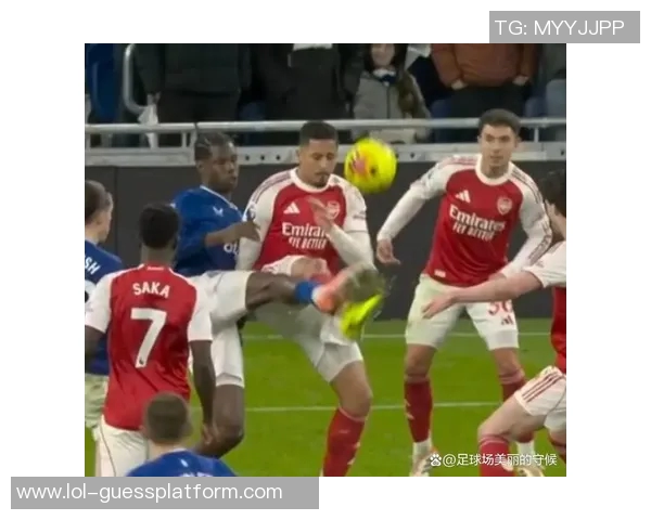 欧联杯惊天冷门阿森纳狂胜巴萨引发争议判罚全场沸腾