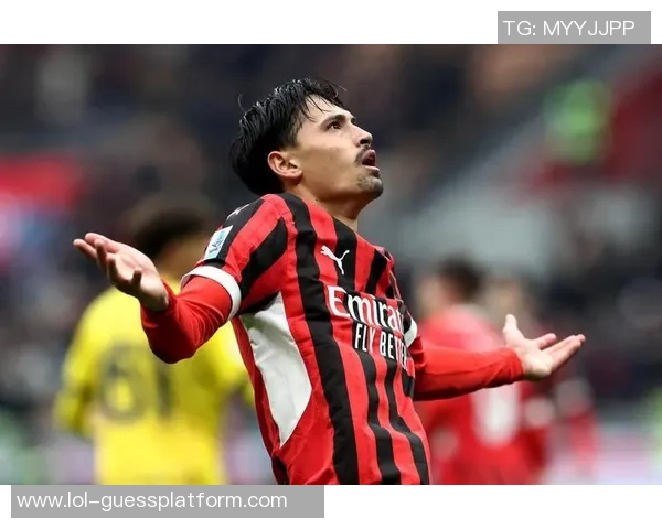 英超经典对决AC米兰逆转国米神扑时刻点燃全场激情